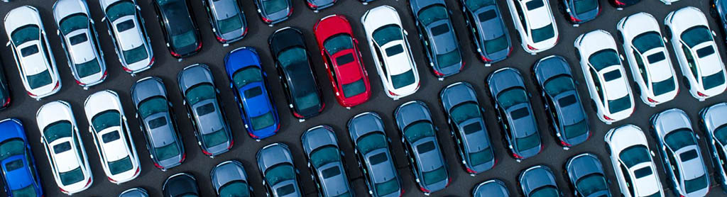 Birds eye view of a new car lot | CNA Insurance